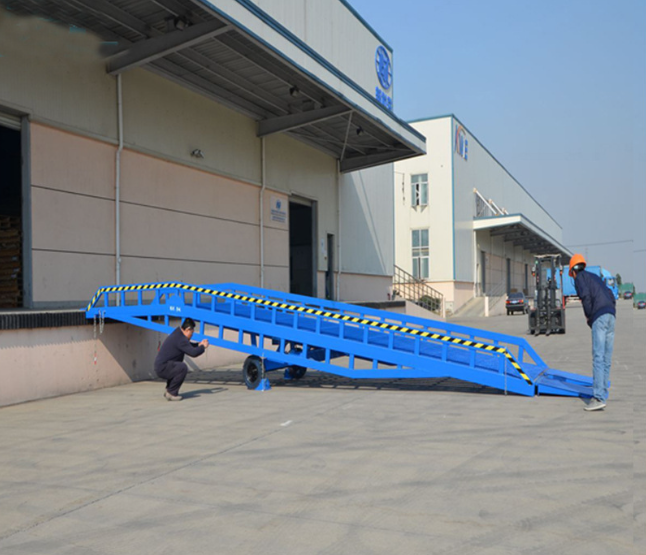 黄石移动式登车桥应用